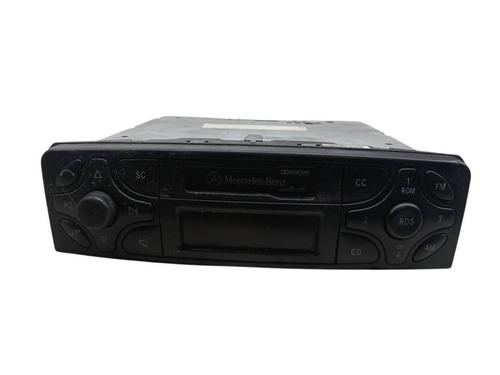 Used Radio Radio MERCEDES-BENZ C-CLASS (W203) C 200 CDI (203.004) (116 hp) 40624796 40624796