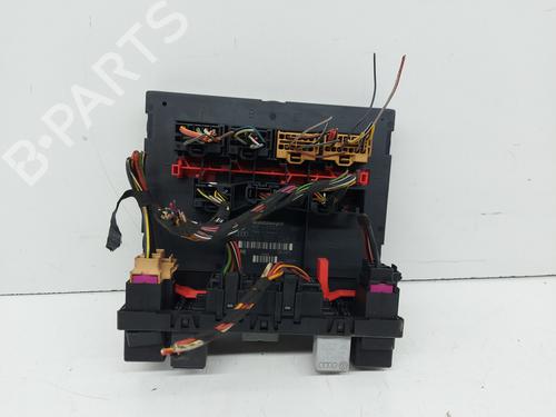 Zekeringkast VW GOLF V (1K1) [2003-2010]  25257417