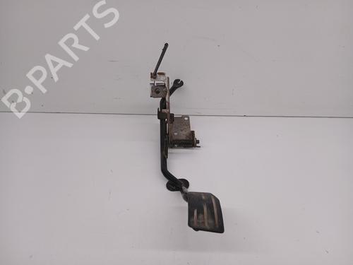 Pedal embraiagem OPEL MONTEREY A (M92) 3.1 TD (UBS69D, UBS69G) (114 hp) 32781477