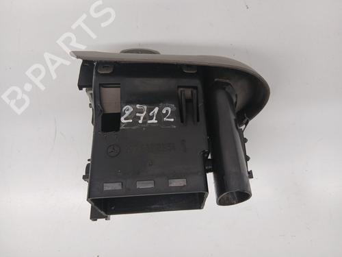 Air vent MERCEDES-BENZ C-CLASS (W203) C 200 CDI (203.004) | BP31958304I21