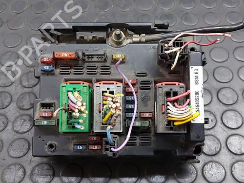 Used Fuse box CITROËN XSARA (N1) 2.0 HDi 90 (90 hp) 20840171