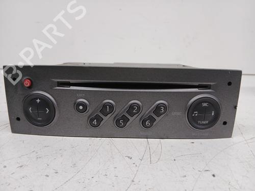 radio-renault-scenic-ii-jm01_-2003-2004-2005-2006-2007-2008-2009-2010-33162410 main image