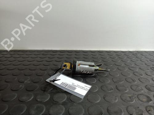 Used Ignition barrel OPEL CORSA A Hatchback (S83) 1.4 i (F08, M08, F68, M68) (60 hp) 32127052