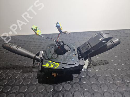 Used Steering column stalk RENAULT LAGUNA II (BG0/1_) [2001-2007]  31958281