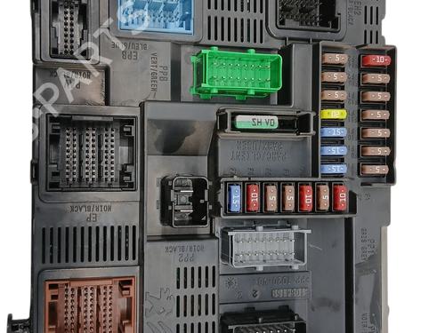 Used Fuse box Fuse box PEUGEOT 208 I (CA_, CC_) [2012-2021] 33607569 33607569