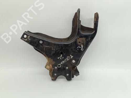 Used Support NISSAN TERRANO II (R20) 2.7 TDi 4WD (125 hp) 29877622
