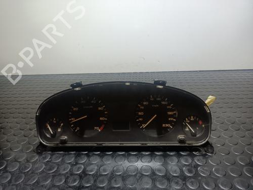 Used Instrument cluster PEUGEOT 406 (8B) 1.8 16V (110 hp) 20827989