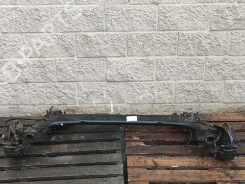 Used Rear axle VW GOLF III (1H1) 1.8 (90 hp) 32074323
