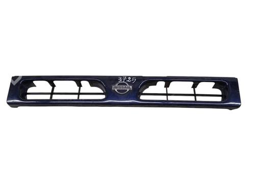 Used Grille Grille FORD MAVERICK (UDS, UNS) 2.7 TD (100 hp) 39901784 39901784