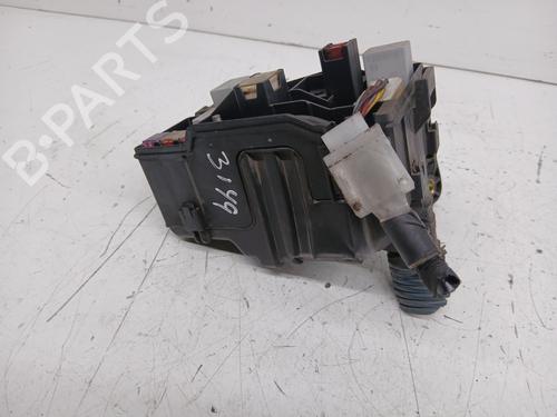 Fuse box TOYOTA AVENSIS (_T25_) 2.0 VVT-i (AZT250_, AZT250R) | BP29409077E1 