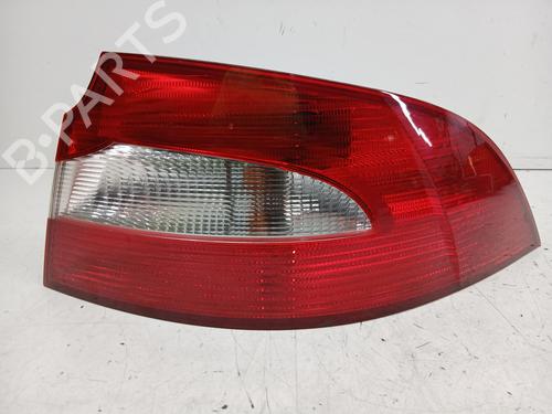 Used Right taillight Right taillight SKODA SUPERB II (3T4) 2.0 TDI 16V (140 hp) 33239374 33239374