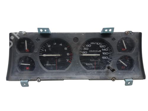 Kombiinstrument JEEP CHEROKEE (XJ) 4.0 i (185 hp) 32169574