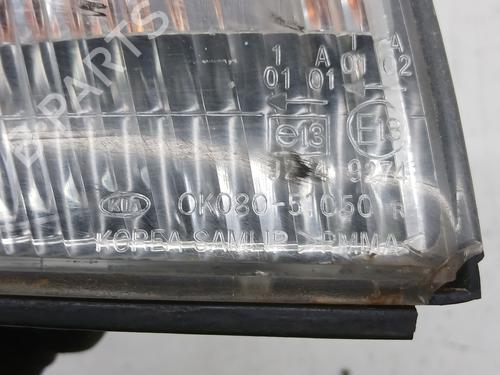 Right front indicator KIA SPORTAGE SUV (K00) 2.0 TD 4WD | BP29220235C33 