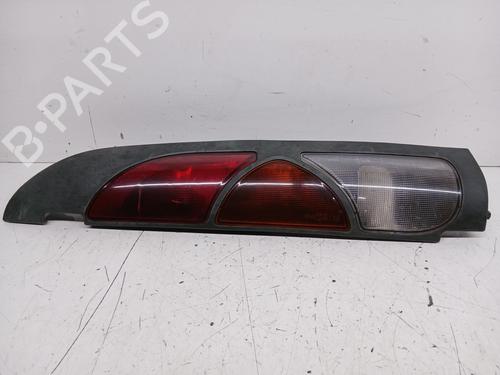 Feu arrière droit RENAULT KANGOO (KC0/1_) D 65 1.9 (KC0E, KC02, KC0J, KC0N) (64 hp) 32034417