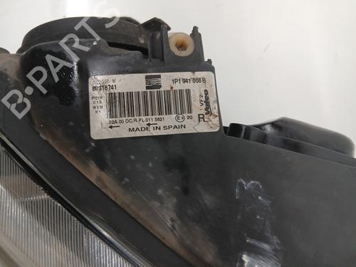 Right headlight SEAT LEON (1P1)  | BP29831094C29 
