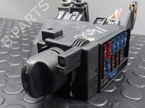 Used Headlight switch MERCEDES-BENZ E-CLASS (W210) E 290 Turbo-D (210.017) (129 hp) 20833418