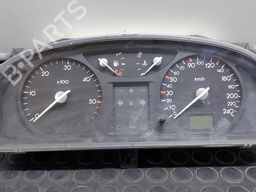Used Instrument cluster RENAULT LAGUNA II (BG0/1_) 1.9 dCI (BG0E) (105 hp) 20820774