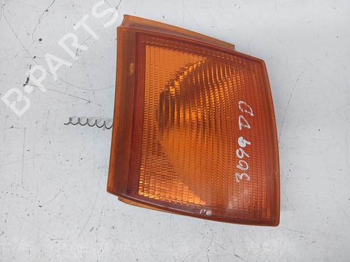 Clignotant avant droit FORD TRANSIT Bus (T_ _) [1985-1992]  32858389