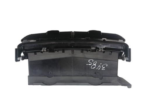 Used Air vent Air vent VW TOUAREG (7LA, 7L6, 7L7) 2.5 R5 TDI (174 hp) 33698546 33698546