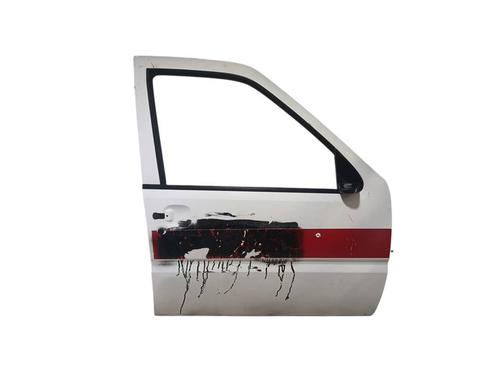 Used Right front door Right front door NISSAN TERRANO II (R20) 2.7 TDi 4WD (125 hp) 40282014 40282014