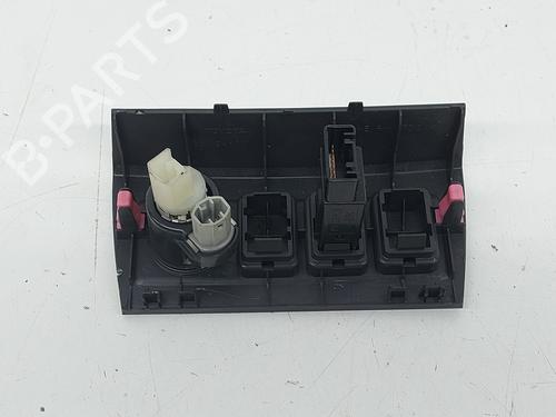 Switch TOYOTA RAV 4 III (_A3_)  | BP29877888I30