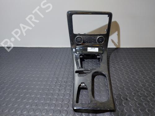 Used Climate control MERCEDES-BENZ SLK (R172) 200 (172.448) (184 hp) 20844042