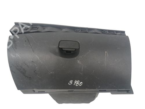 Used Glove box Glove box RENAULT MEGANE III Hatchback (BZ0/1_, B3_) 1.5 dCi (BZ09, BZ0D, BZ1W, BZ29, BZ14) (110 hp) 33694831 33694831