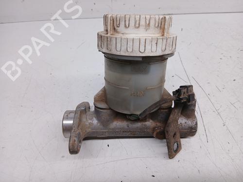 Used Brake master cylinder Brake master cylinder MITSUBISHI PAJERO II (V3_W, V2_W, V4_W, V5_W) 3.0 V6 24V (V43W, V23W) (177 hp) 33833161 33833161