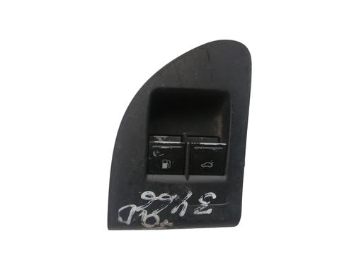 Kombi Kontakt / Stilkkontakt Kombi Kontakt / Stilkkontakt VW TOUAREG (7LA, 7L6, 7L7) 2.5 R5 TDI (174 hp) 37156691 37156691