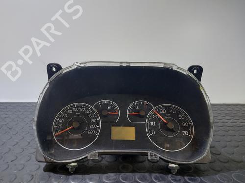 Used Instrument cluster FIAT GRANDE PUNTO (199_) 1.2 (65 hp) 20839404