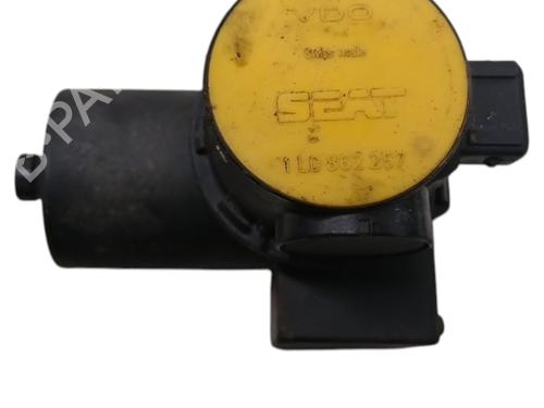 Used Central lock pump Central lock pump SEAT TOLEDO I (1L2) 1.8 i (88 hp) 33689435 33689435