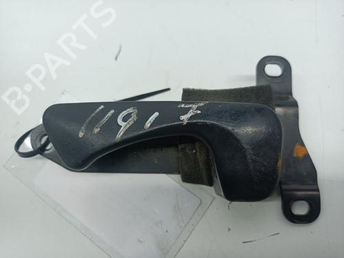 Poignée intérieure avant gauche MITSUBISHI GALLOPER (JK-01) 2.5 TD intercooler (99 hp) 22380120