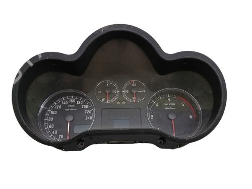 Used Instrument cluster Instrument cluster ALFA ROMEO 147 (937_) 1.9 JTD (937.AXD1A, 937.BXD1A, 937.AXV1A, 937.BXB1A,... (115 hp) 34164688 34164688