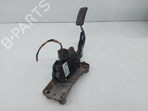 Used Pedal LAND ROVER DISCOVERY III (L319) [2004-2009]  21385897