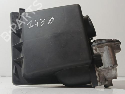 Used Air filter box MERCEDES-BENZ SLK (R170) 230 Kompressor (170.447) (193 hp) 28520646