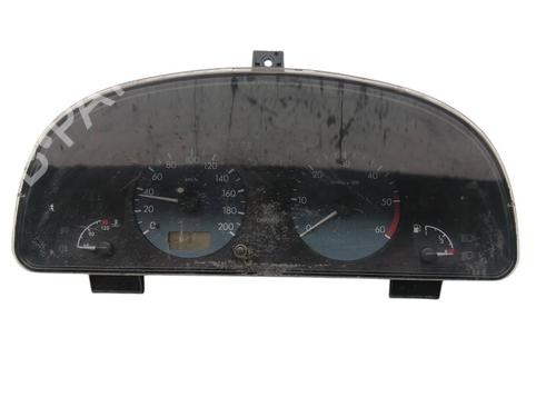 Used Instrument cluster Instrument cluster CITROËN XSARA (N1) 1.9 TD (90 hp) 40452368 40452368