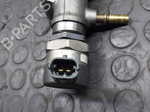 Injection rail KIA CARENS II MPV (FJ)  | BP20837937M98 