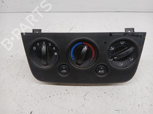 Used Climate control FORD FIESTA V (JH_, JD_) [2001-2014]  31792838