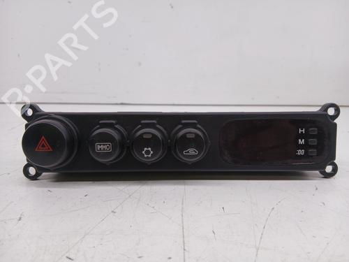 Used Warning switch KIA SPORTAGE SUV (K00) 2.0 i 16V (128 hp) 29409099