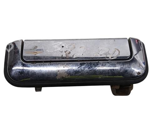 Høyre foran utvendig håndtak Høyre foran utvendig håndtak MITSUBISHI PAJERO SPORT I (K7_, K9_) [1996-2026] 33852860 33852860