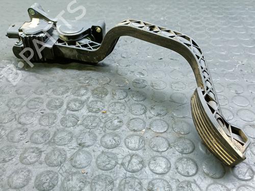 Used Pedal FIAT DOBLO Box Body/MPV (223_) 1.9 JTD (223ZXE1A) (100 hp) 32036816