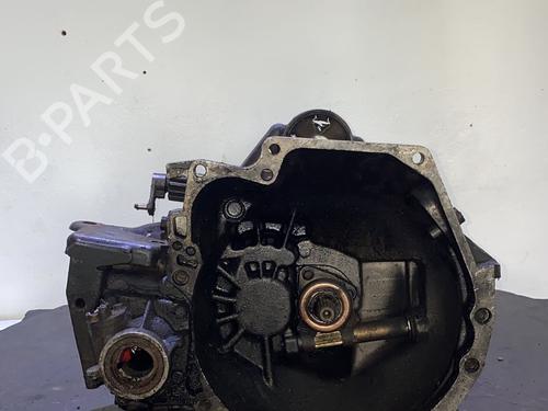 Used Gearbox CHRYSLER VOYAGER / GRAND VOYAGER III (GS_, NS_) [1992-2001]  20844044