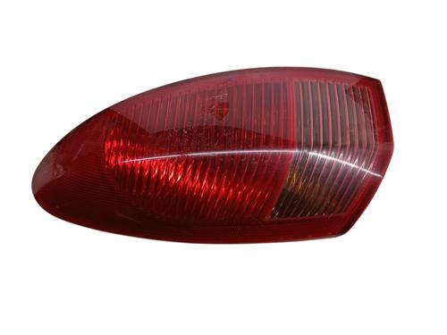 Højre baglygte Højre baglygte ALFA ROMEO 147 (937_) 1.9 JTD (937.AXD1A, 937.BXD1A, 937.AXV1A, 937.BXB1A,... (115 hp) 33818314 33818314