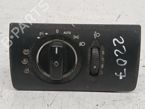 Used Headlight switch MERCEDES-BENZ M-CLASS (W164) ML 320 CDI 4-matic (164.122) (224 hp) 31696903