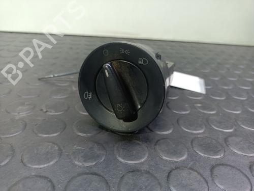 Used Headlight switch VW GOLF IV (1J1) [1997-2008]  20816157