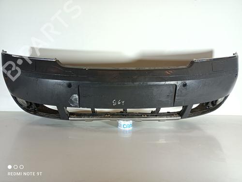 Pare-chocs avant FORD FOCUS I (DAW, DBW) 1.6 16V (100 hp) 28716845