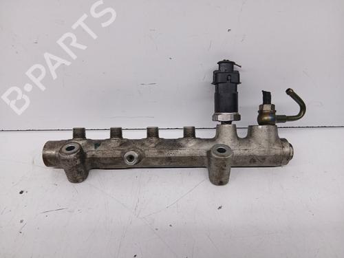 Used Injection rail OPEL ASTRA H (A04) [2004-2014]  27284961