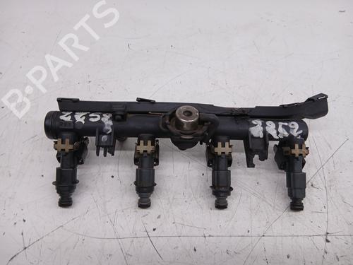Used Injection rail SEAT IBIZA II (6K1) 1.4 i (60 hp) 26546932
