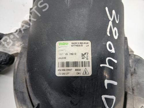 Feu de brouillard avant gauche PEUGEOT 206 Hatchback (2A/C) 2.0 HDI 90 | BP29856016C30