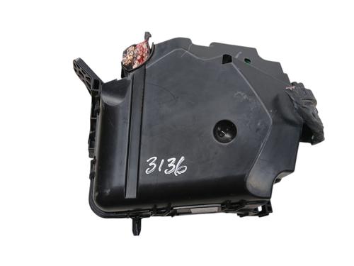 Fuse box KIA CARENS IV 1.7 CRDi | BP37724197E1 - Image 2